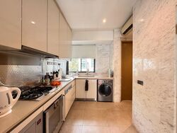 111 Emerald Hill (D9), Apartment #568772301